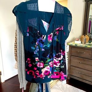 Floral blouse Daniel Rainn size small
